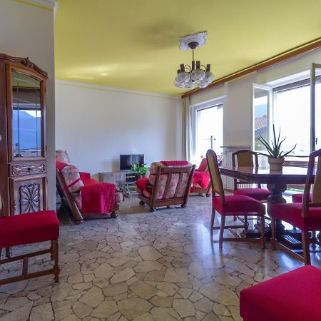 Mamma Ciccia Holiday Home - Casa Imperia Манделло-дель-Ларіо Екстер'єр фото