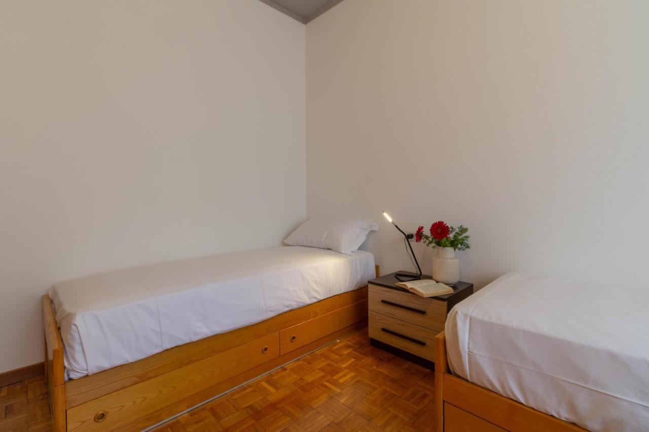 Mamma Ciccia Holiday Home - Casa Imperia Манделло-дель-Ларіо Екстер'єр фото