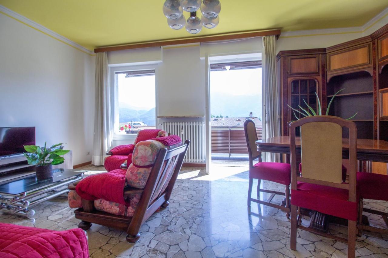 Mamma Ciccia Holiday Home - Casa Imperia Манделло-дель-Ларіо Екстер'єр фото